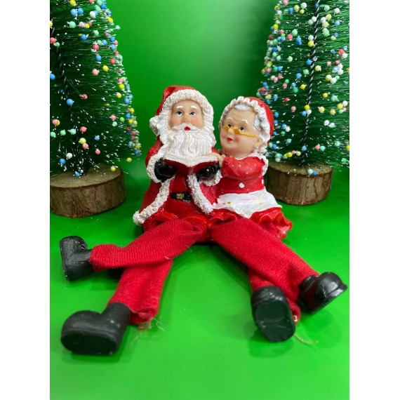 Կերամիկայից ձմեռ պապիկ տատիկի հետ