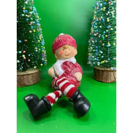 Կերամիկաից տղա նստած 